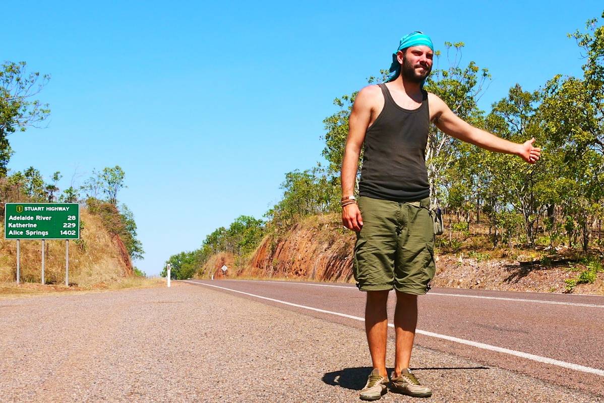 05-hitchhiking-in-Australia_1198x800